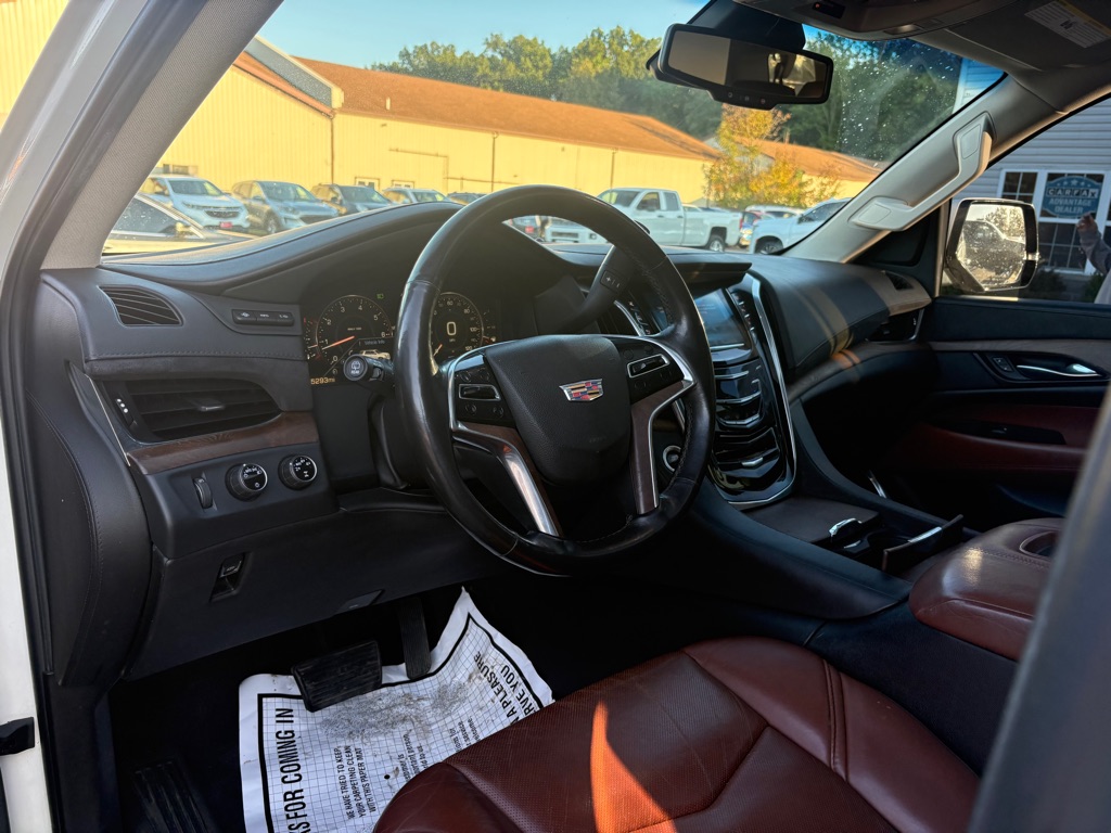 Photo 16 of this CADILLAC ESCALADE ESV