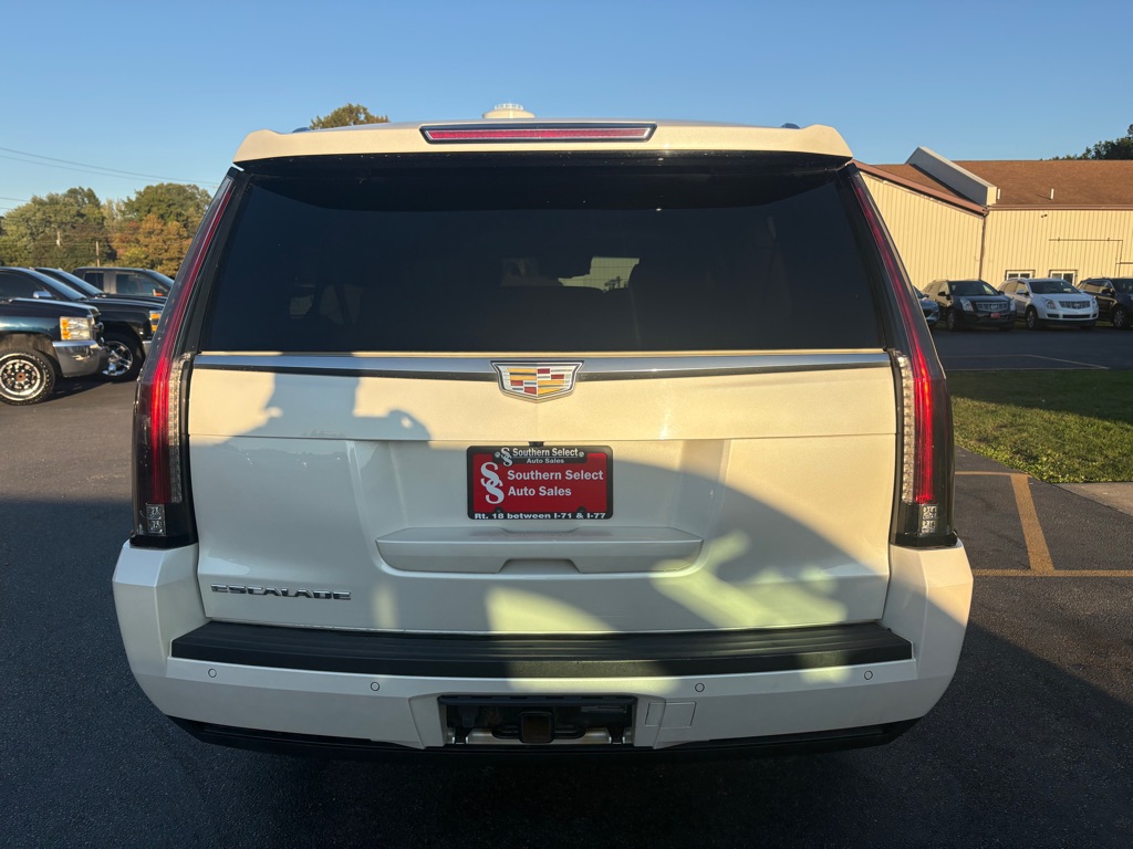 Photo 7 of this CADILLAC ESCALADE ESV
