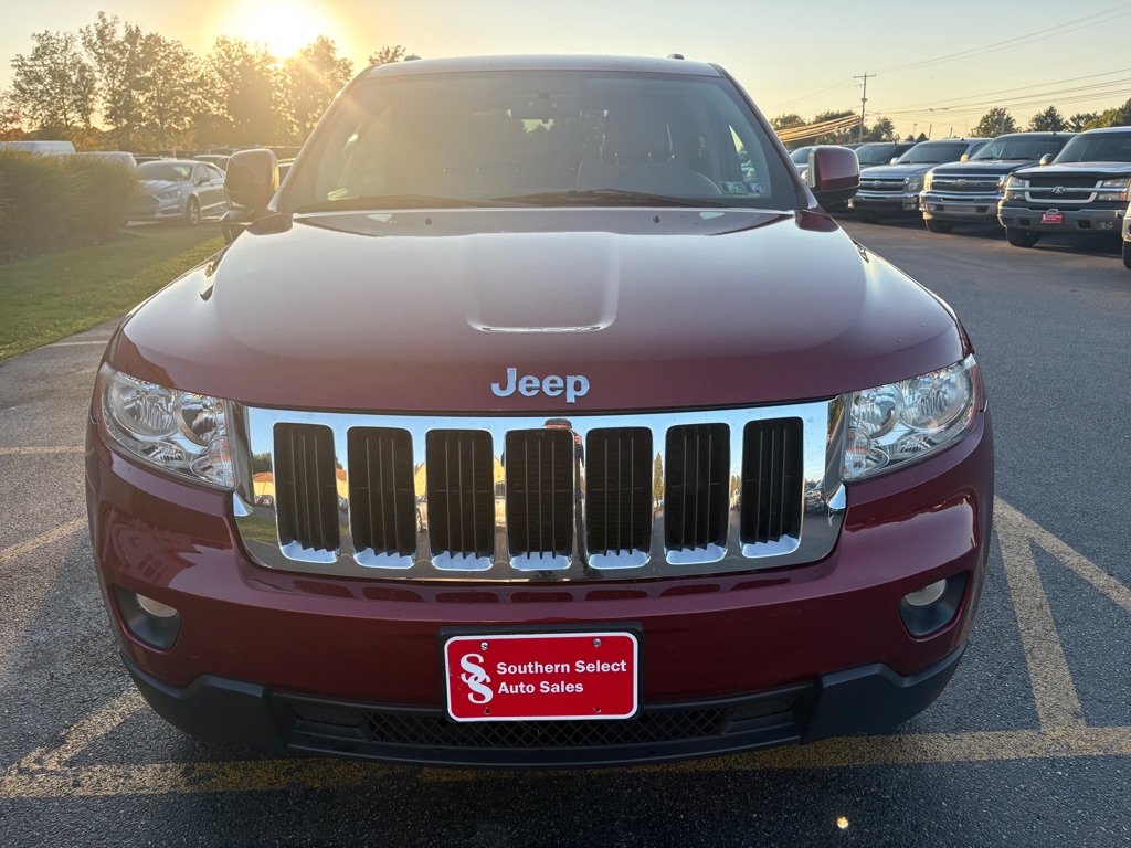 Photo 3 of this JEEP GRAND CHEROKEE