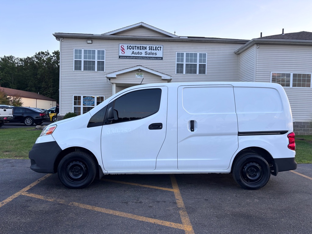 2015 NISSAN NV200