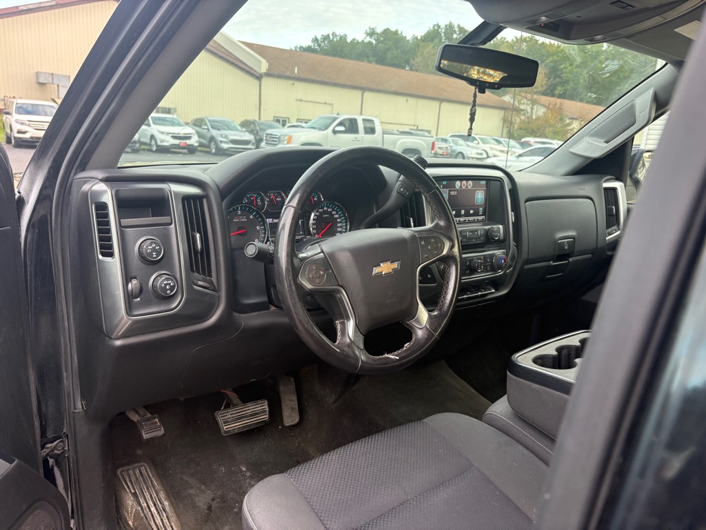 Photo 13 of this CHEVROLET SILVERADO 1500