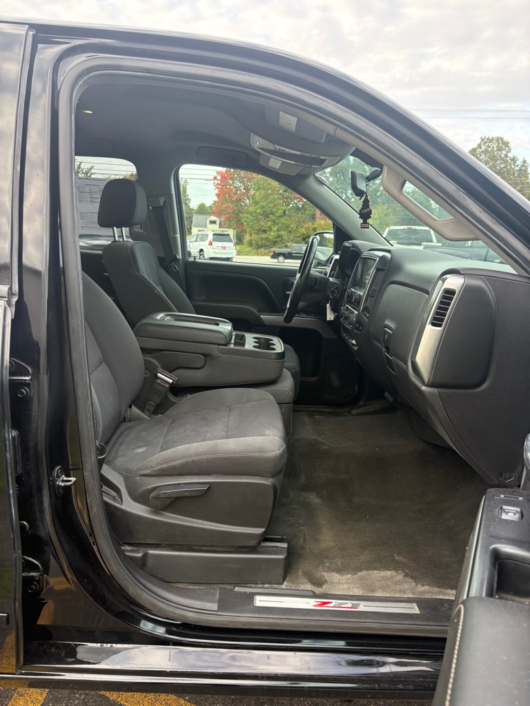 Photo 11 of this CHEVROLET SILVERADO 1500