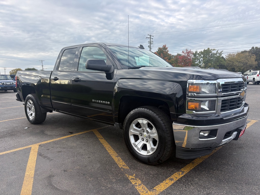 Photo 4 of this CHEVROLET SILVERADO 1500