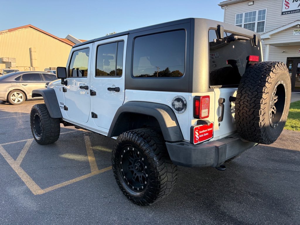 Photo 8 of this JEEP WRANGLER UNLIMI