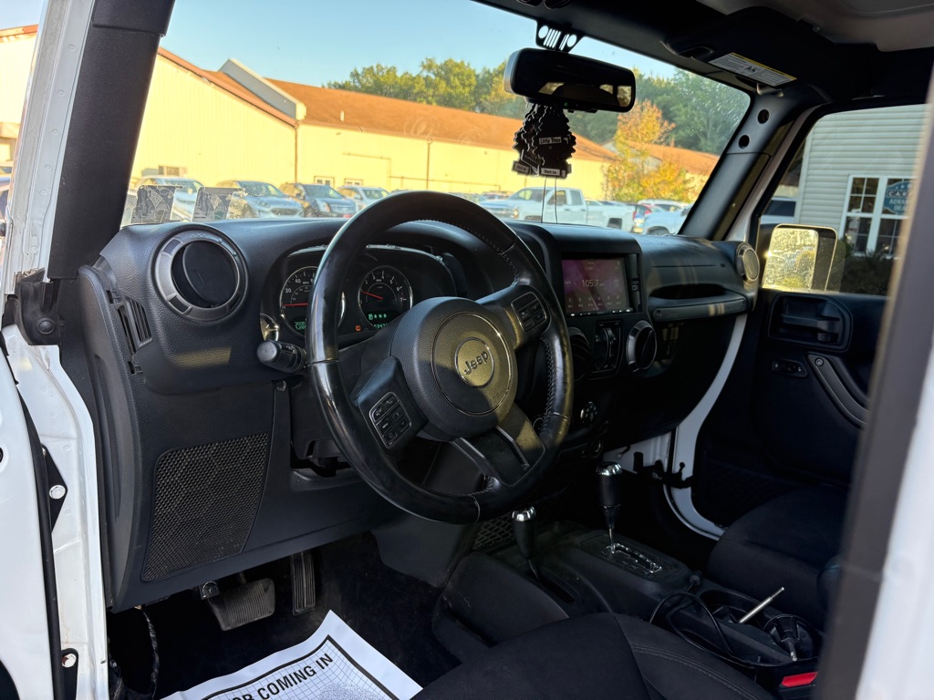 Photo 14 of this JEEP WRANGLER UNLIMI