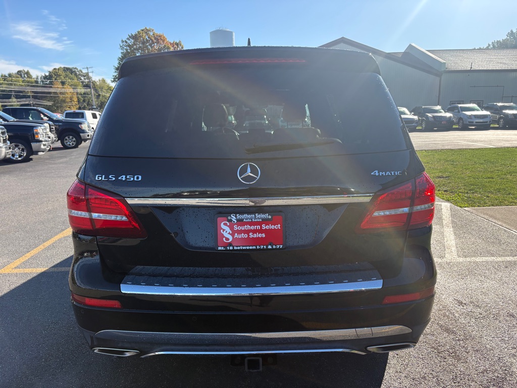 Photo 7 of this MERCEDES-BENZ GLS