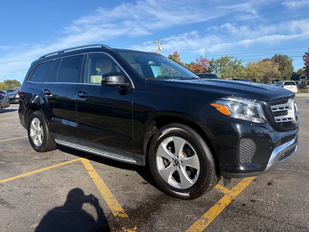 Photo 4 of this MERCEDES-BENZ GLS