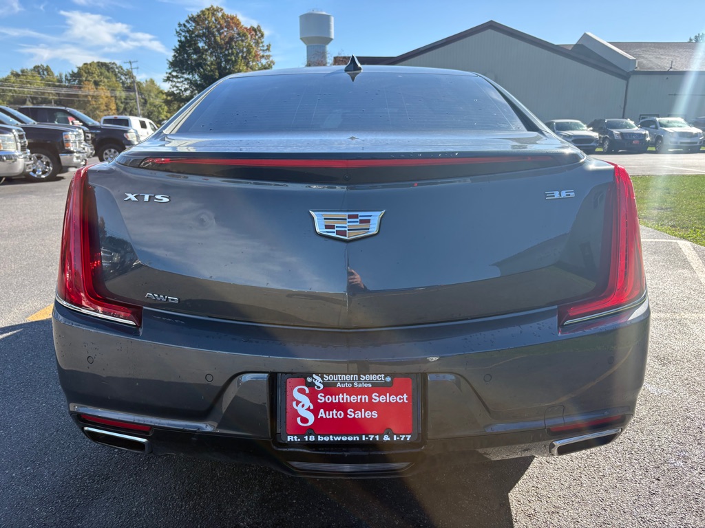 Photo 7 of this CADILLAC XTS