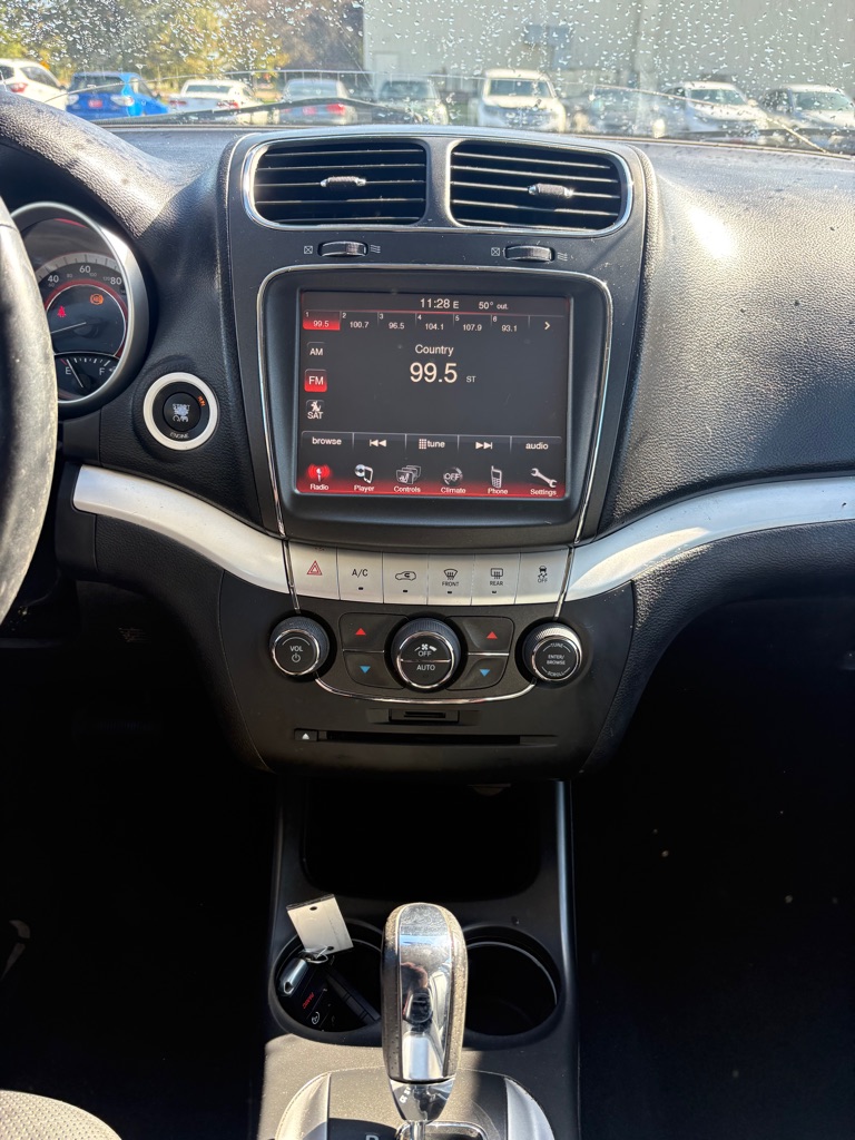 Photo 15 of this DODGE JOURNEY
