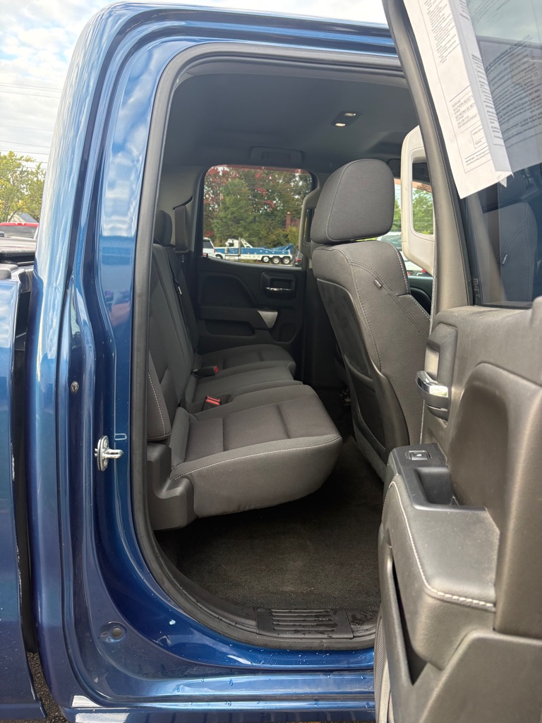 Photo 12 of this CHEVROLET SILVERADO 1500