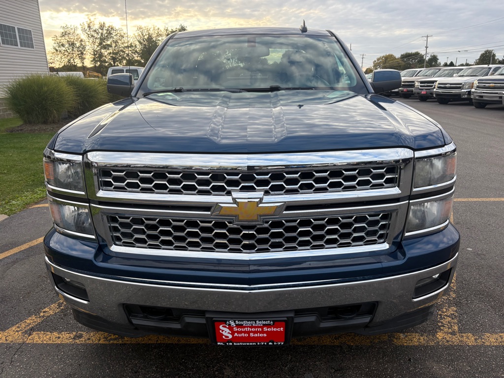 Photo 3 of this CHEVROLET SILVERADO 1500