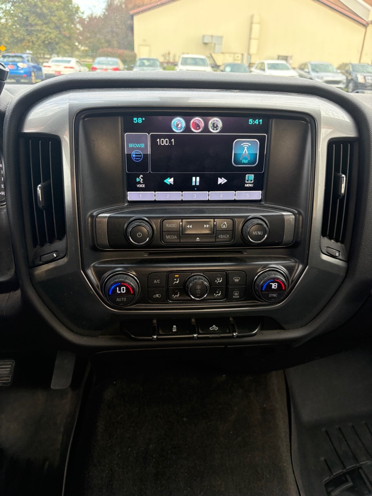 Photo 15 of this CHEVROLET SILVERADO 1500