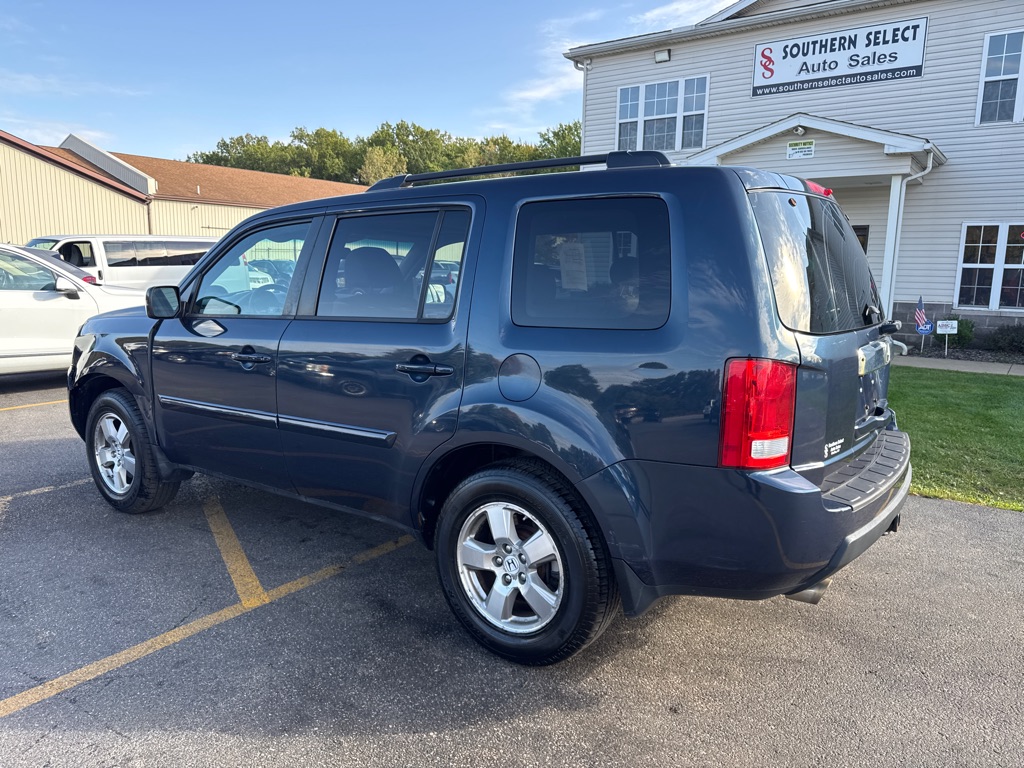 Photo 8 of this HONDA PILOT