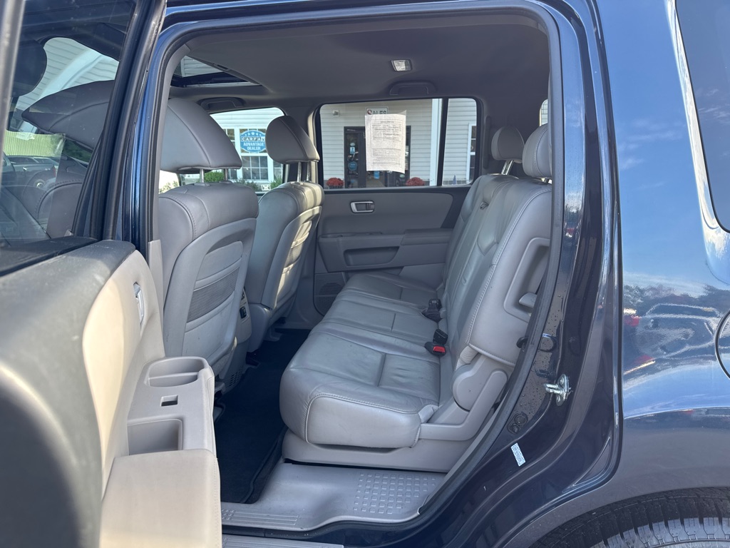Photo 10 of this HONDA PILOT