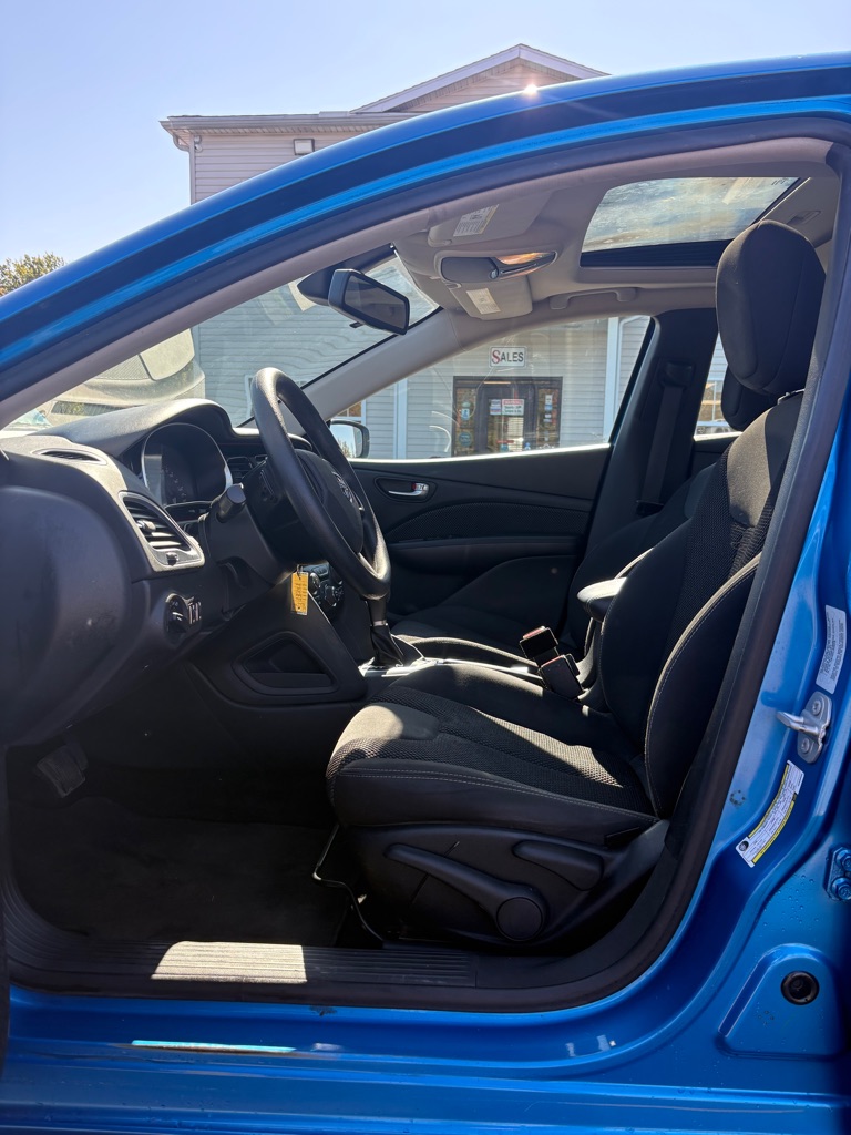 Photo 9 of this DODGE DART