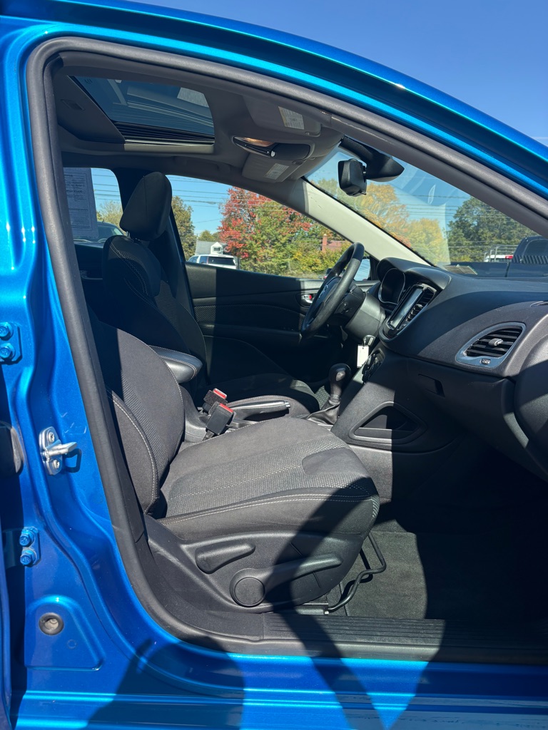 Photo 11 of this DODGE DART