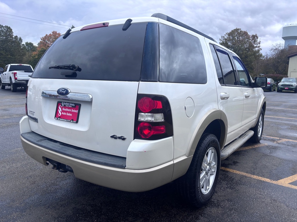 Photo 6 of this FORD EXPLORER