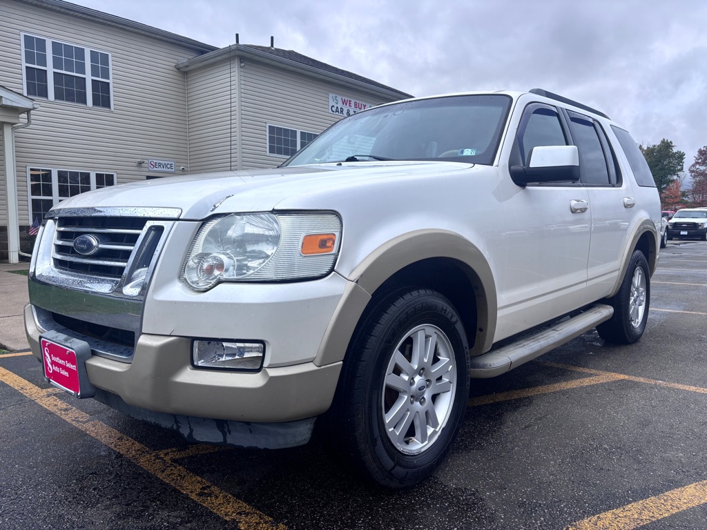 Photo 2 of this FORD EXPLORER