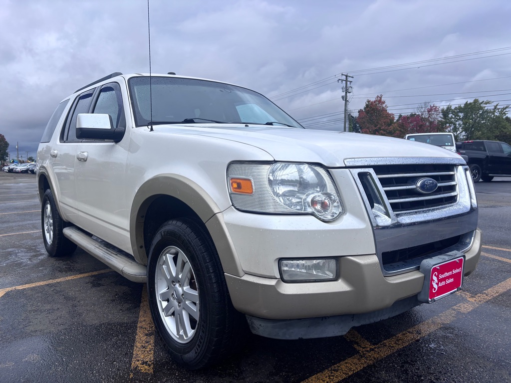 Photo 4 of this FORD EXPLORER