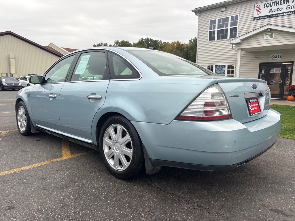 Photo 8 of this FORD TAURUS