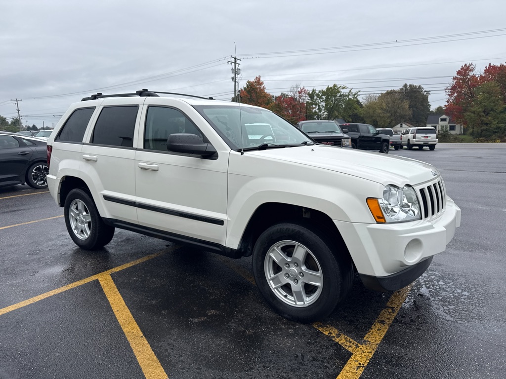 Photo 4 of this JEEP GRAND CHEROKEE