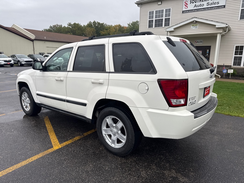 Photo 8 of this JEEP GRAND CHEROKEE