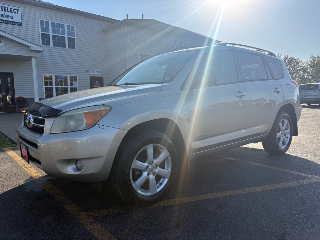 Photo 2 of this TOYOTA RAV4