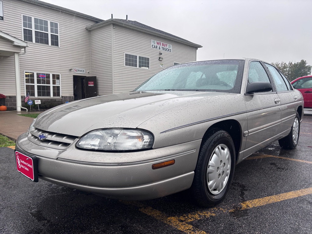 Photo 2 of this CHEVROLET LUMINA