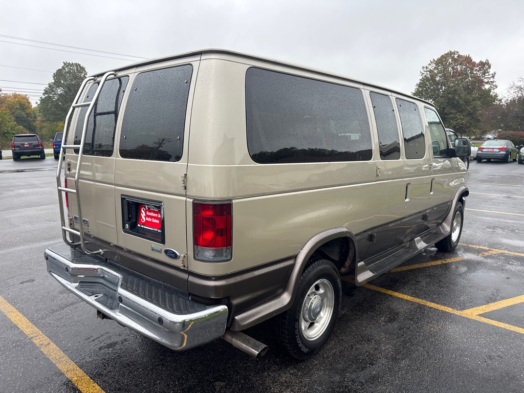 Photo 6 of this FORD E-SERIES