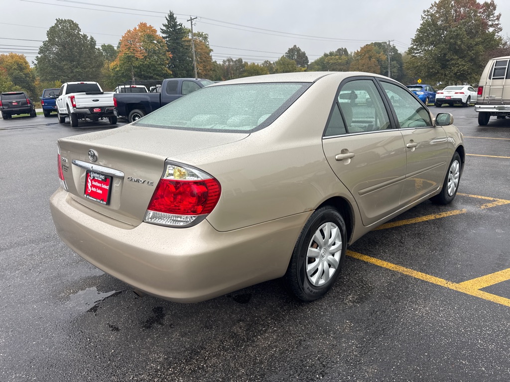 Photo 6 of this TOYOTA CAMRY