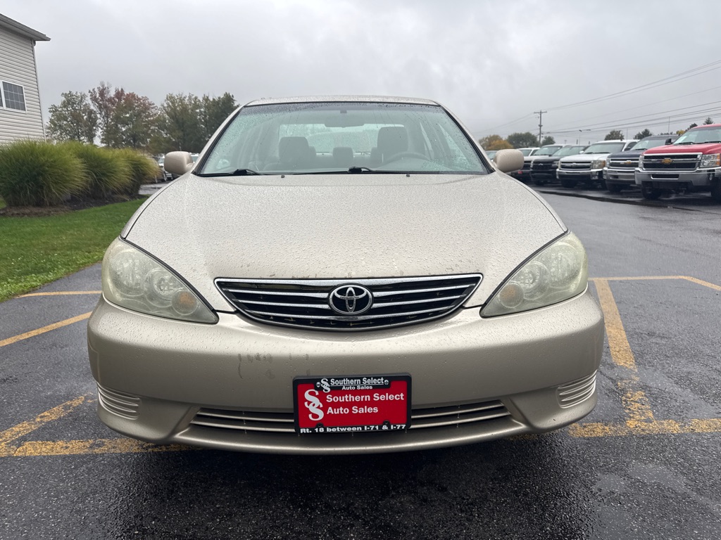 Photo 3 of this TOYOTA CAMRY