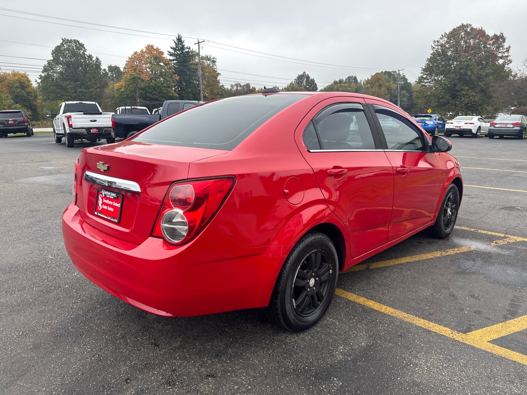 Photo 6 of this CHEVROLET SONIC