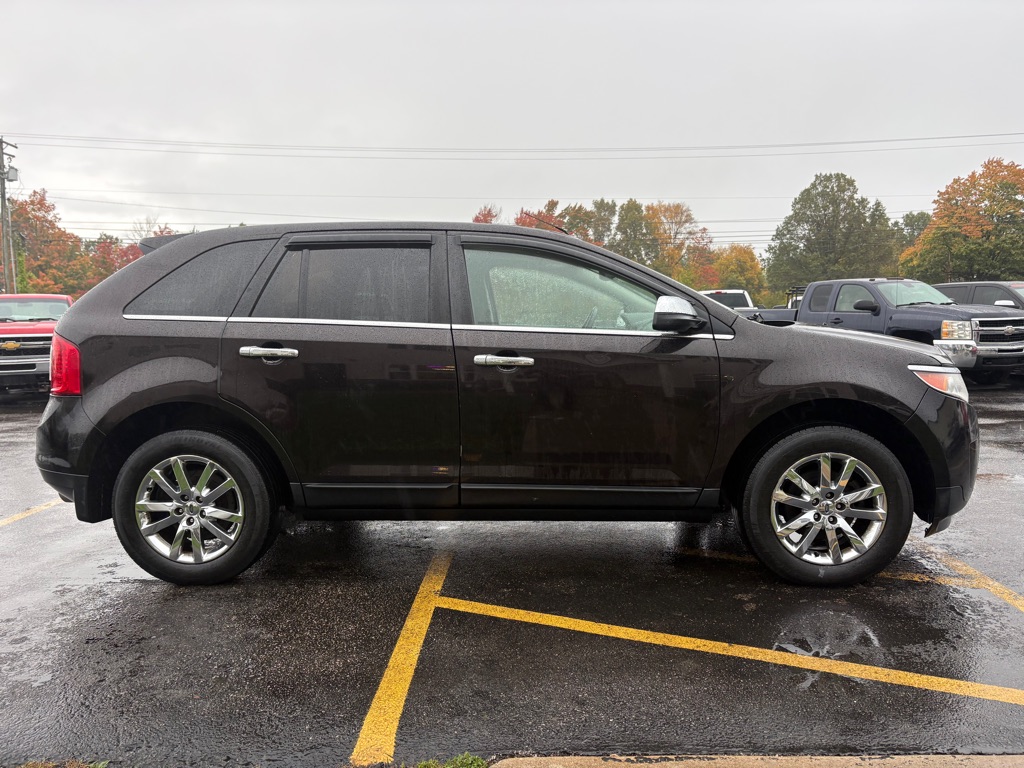 Photo 5 of this FORD EDGE