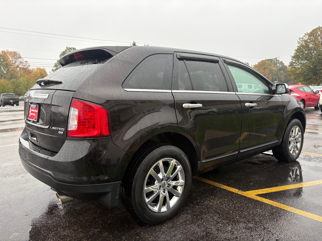 Photo 6 of this FORD EDGE