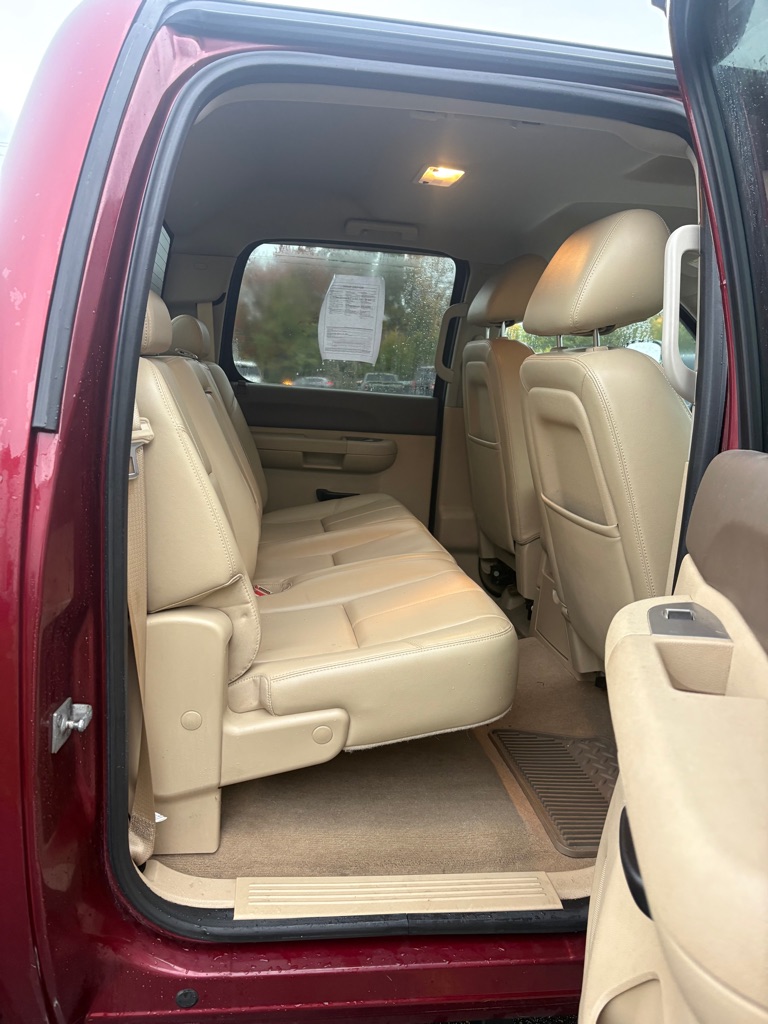 Photo 12 of this GMC SIERRA 2500HD