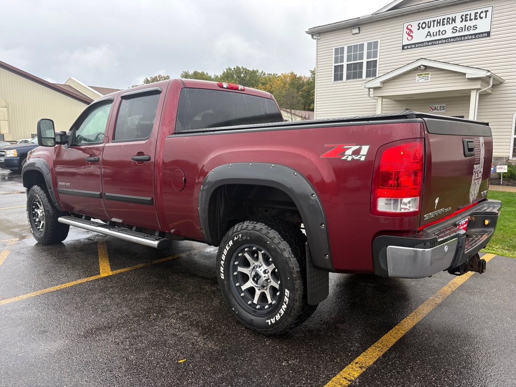 Photo 8 of this GMC SIERRA 2500HD