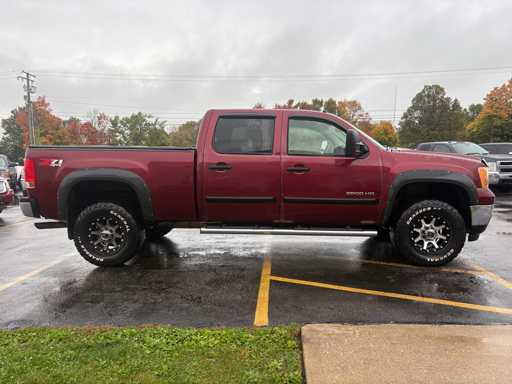 Photo 5 of this GMC SIERRA 2500HD
