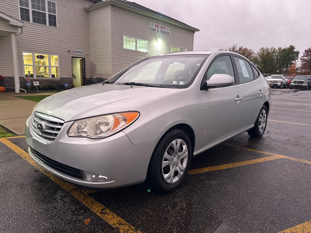 Photo 2 of this HYUNDAI ELANTRA