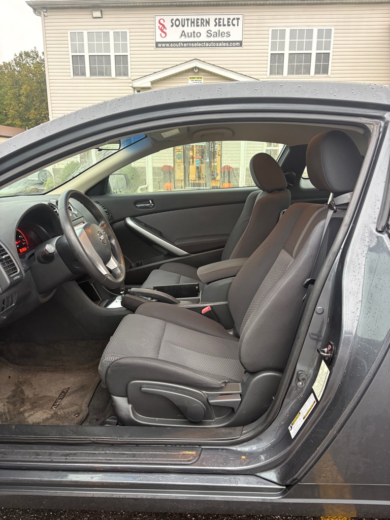 Photo 9 of this NISSAN ALTIMA
