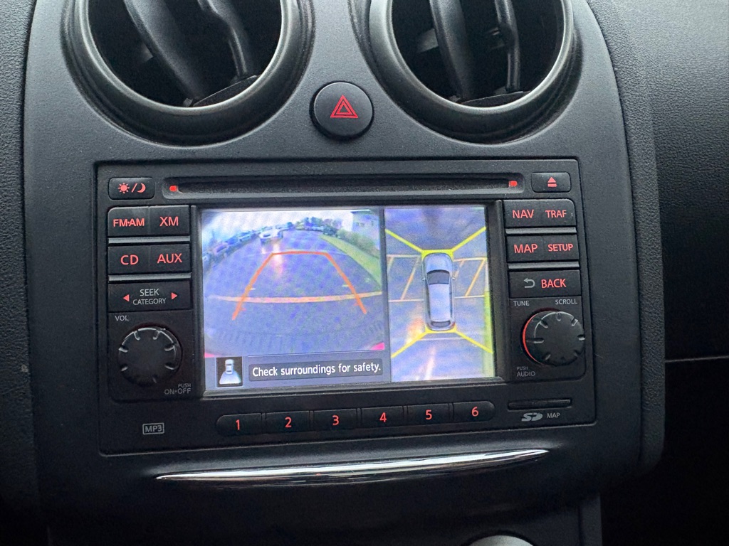 Photo 16 of this NISSAN ROGUE