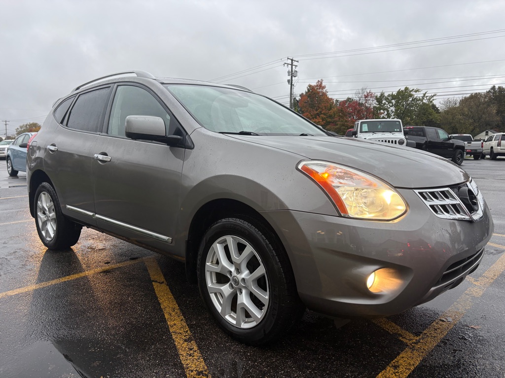 Photo 4 of this NISSAN ROGUE