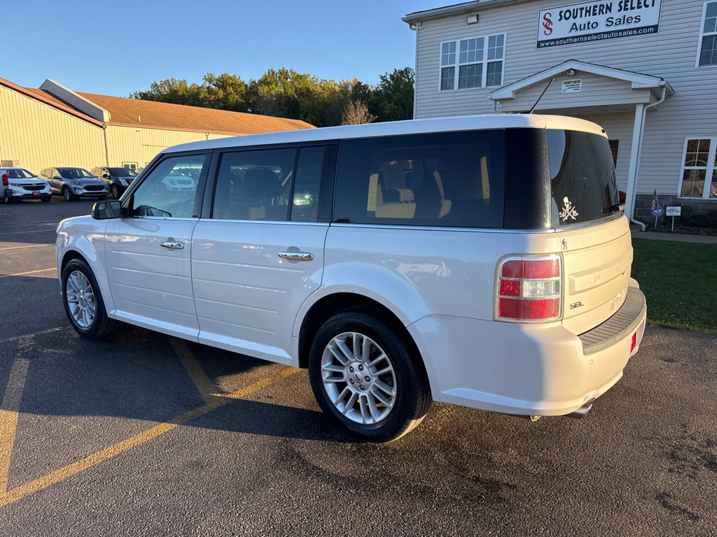 Photo 8 of this FORD FLEX
