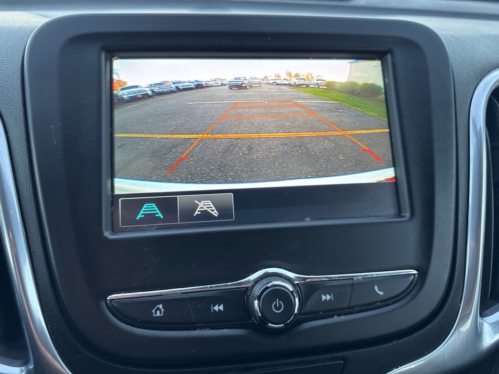 Photo 17 of this CHEVROLET EQUINOX