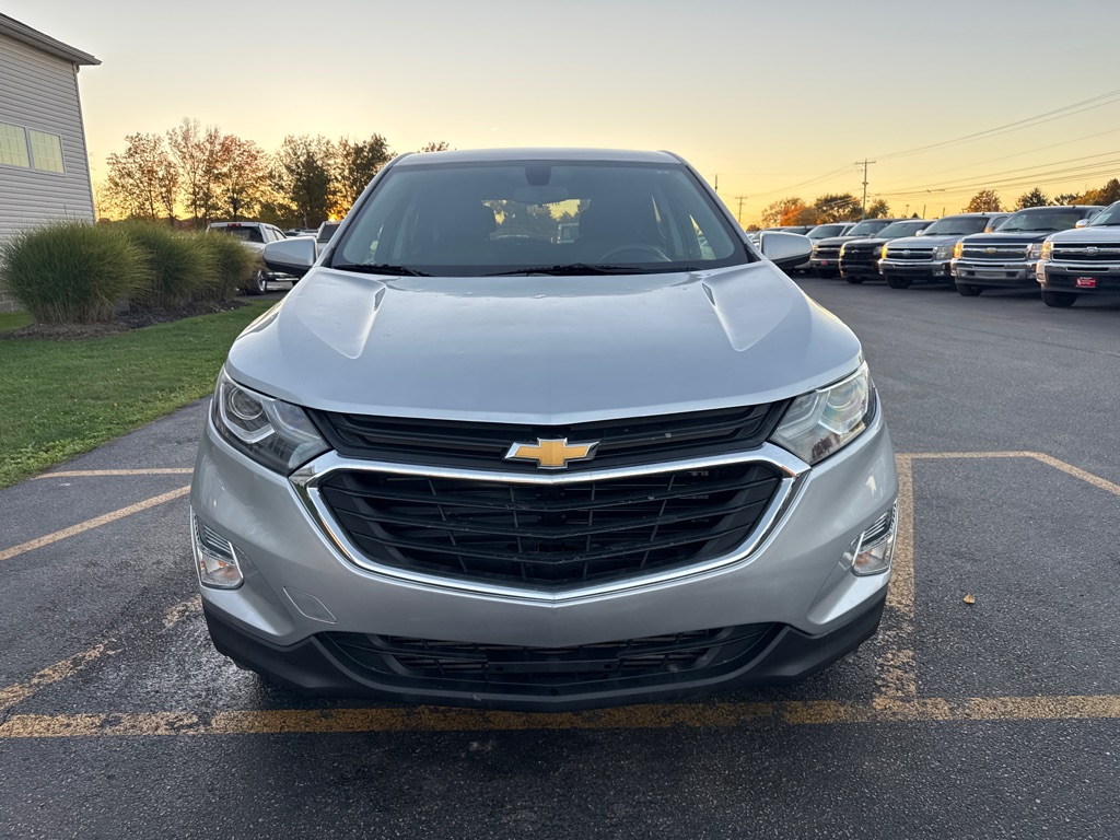 Photo 3 of this CHEVROLET EQUINOX