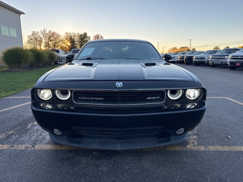 Photo 3 of this DODGE CHALLENGER