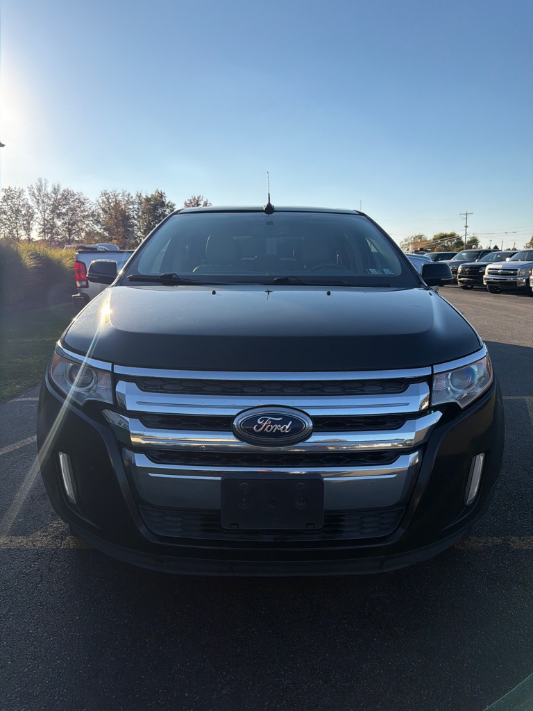 Photo 3 of this FORD EDGE
