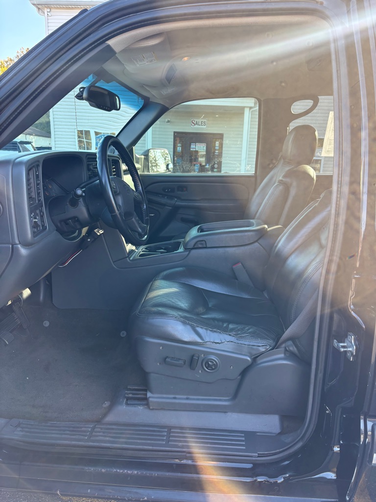 Photo 9 of this CHEVROLET SILVERADO 2500H