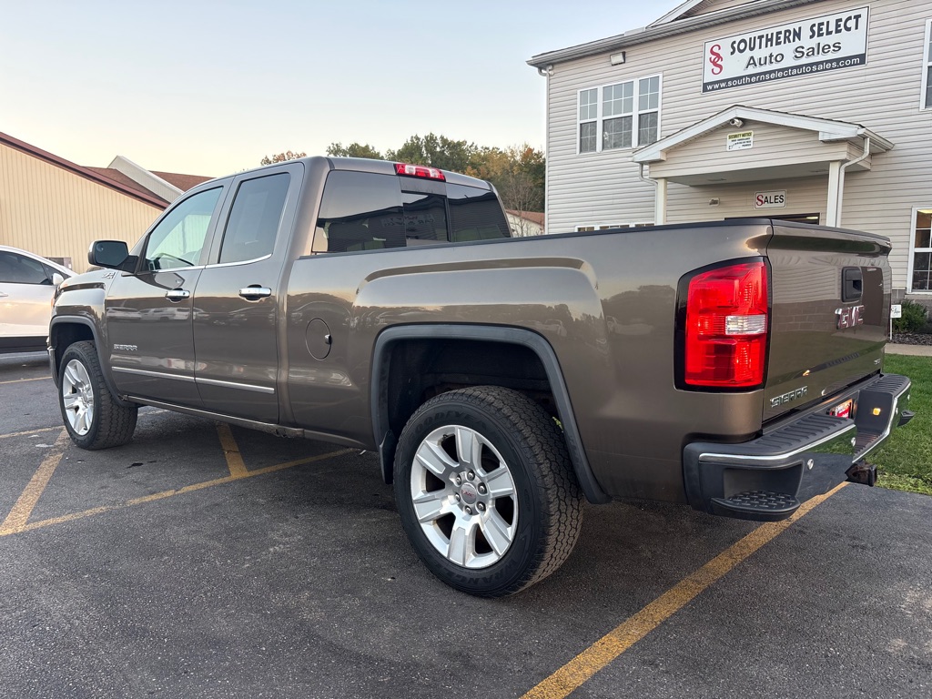 Photo 8 of this GMC SIERRA 1500