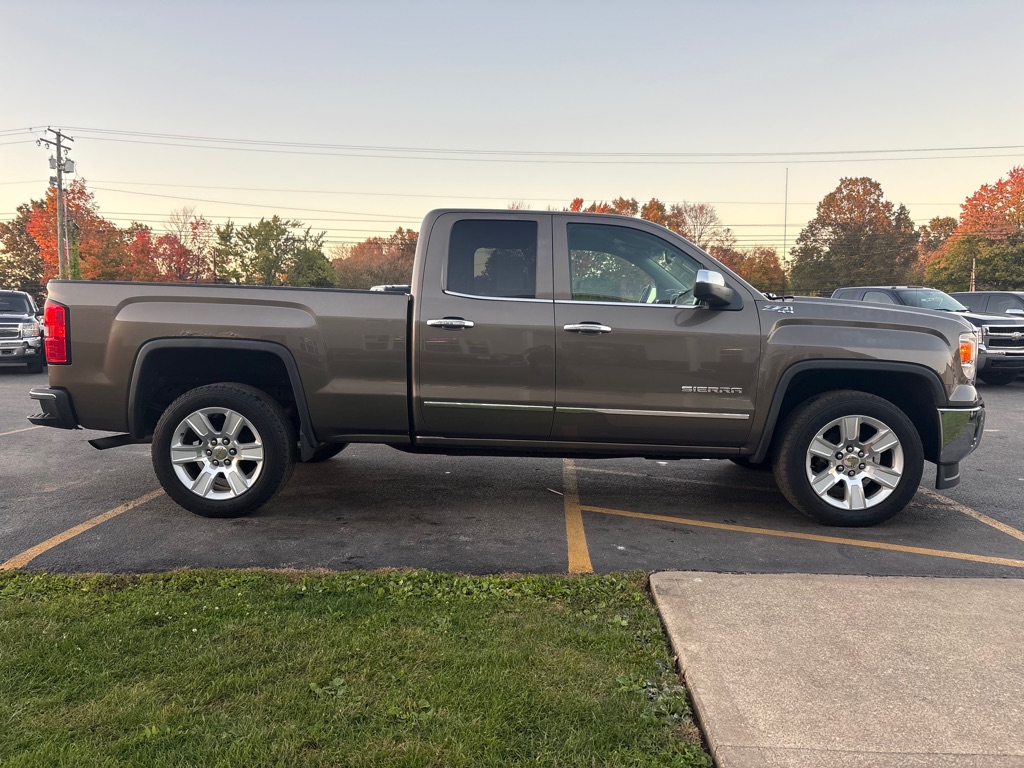 Photo 5 of this GMC SIERRA 1500