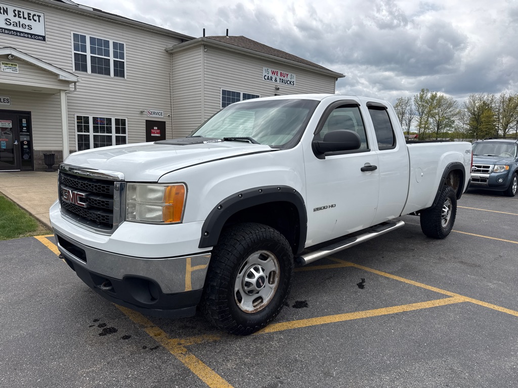White 2011 GMC Sierra 2500HD Work Truck Ext. Cab 4WD Pickup Truck Four-Wheel Drive Automatic